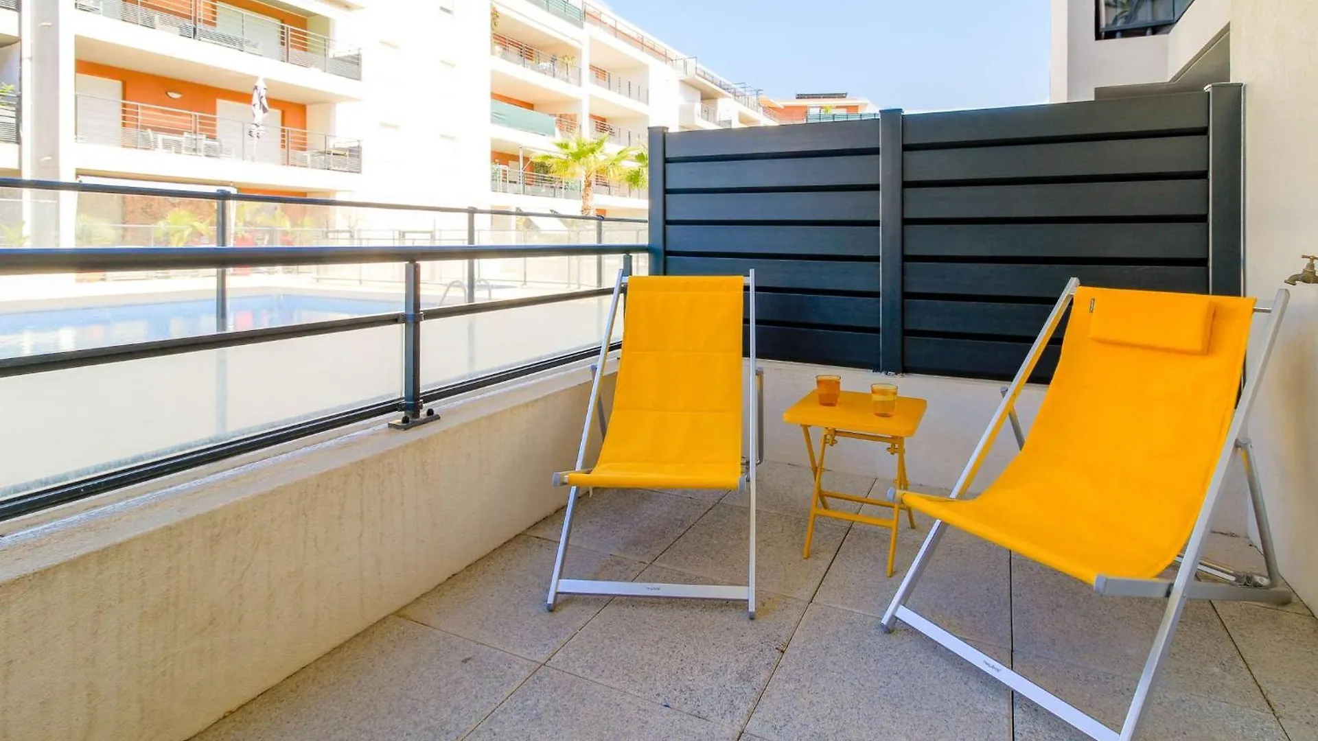 Select'Sohome - Appartement Pour 4 Personnes Proche Des Commerces Et De La Plage Du Lavandou ! - Cap Azur 勒拉旺杜 公寓